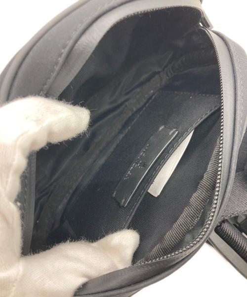 MONCLER（モンクレール）MONCLER (モンクレール) BELT BAG ブラックの古着・服飾アイテム