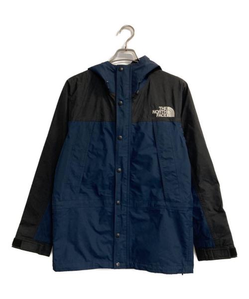 THE NORTH FACE（ザ ノース フェイス）THE NORTH FACE (ザ ノース フェイス) Mountain Light Jacket/マウンテンライトジャケット ネイビー×ブラック サイズ:Ｍの古着・服飾アイテム
