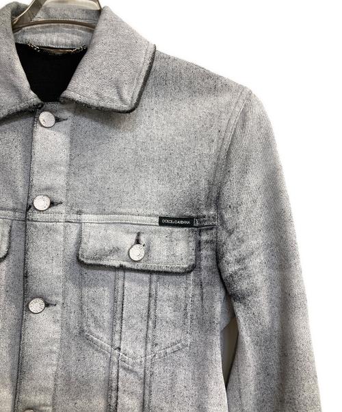 DOLCE & GABBANA（ドルチェ＆ガッバーナ）DOLCE & GABBANA (ドルチェ＆ガッバーナ) ペンキ加工トラッカージャケット グレー サイズ:44の古着・服飾アイテム