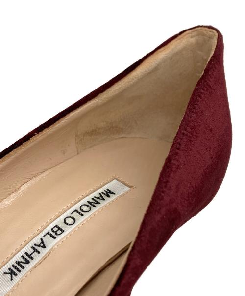 Manolo Blahnik（マノロブラニク）Manolo Blahnik (マノロブラニク) HANGISI ビジュー付きベロアパンプス ボルドー サイズ:381/2の古着・服飾アイテム