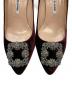 中古・古着 Manolo Blahnik (マノロブラニク) HANGISI ビジュー付きベロアパンプス ボルドー サイズ:381/2：30000円