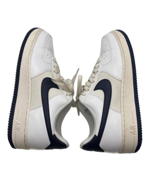 NIKE（ナイキ）NIKE (ナイキ) ローカットスニーカー ホワイト×ネイビー サイズ:26.5㎝の古着・服飾アイテム