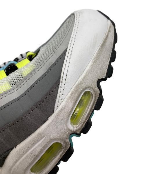 NIKE（ナイキ）NIKE (ナイキ) スニーカー ホワイト サイズ:US8.5の古着・服飾アイテム