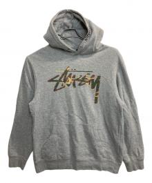 stussy（ステューシー）の古着「カモロゴプルオーバーパーカー」｜グレー