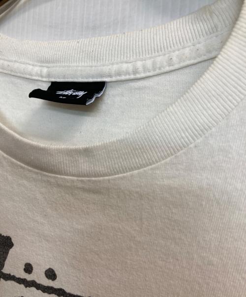 stussy（ステューシー）stussy (ステューシー) ワールドツアーＴシャツ ホワイト サイズ:ＭＥＤＩＵＭ　　の古着・服飾アイテム