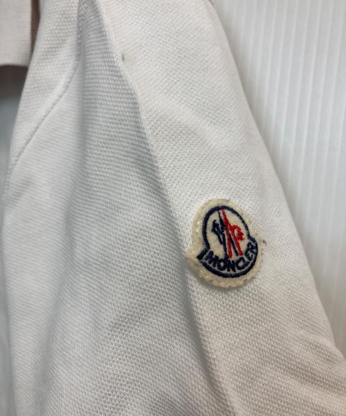 MONCLER（モンクレール）MONCLER (モンクレール) MAGLIA POLO MANICA CORT/マリア・ポロ・マーニカ・コルタA ホワイト サイズ:ＸＬの古着・服飾アイテム