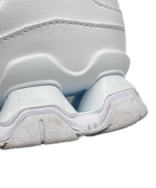 NIKE（ナイキ）NIKE (ナイキ) リアックス 8 NSW SL ホワイト サイズ:US7.5の古着・服飾アイテム