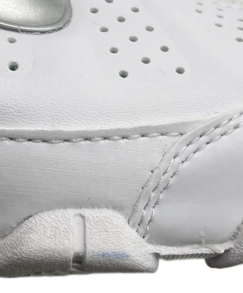 NIKE（ナイキ）NIKE (ナイキ) リアックス 8 NSW SL ホワイト サイズ:US7.5の古着・服飾アイテム