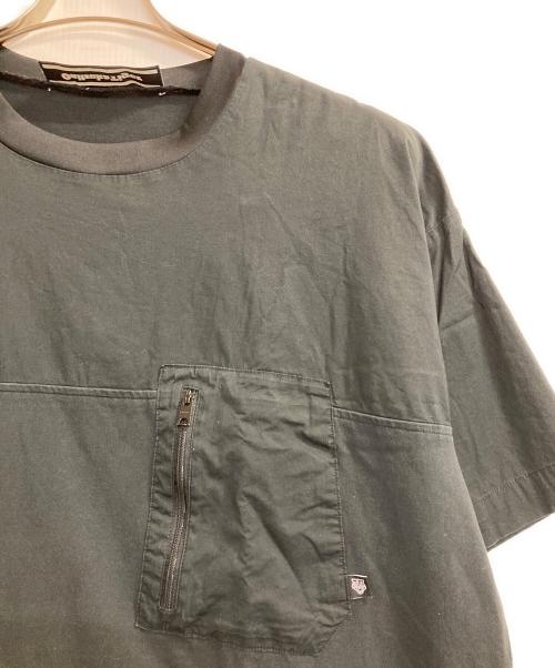 Onitsuka Tiger（オニツカタイガー）Onitsuka Tiger (オニツカタイガー) gimmick Tee ブラック サイズ:ＸＬの古着・服飾アイテム