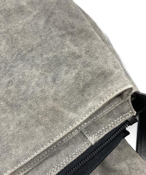 ANTEPRIMA（アンテプリマ）ANTEPRIMA (アンテプリマ) キャンバスフラップショルダーバッグ グレーの古着・服飾アイテム