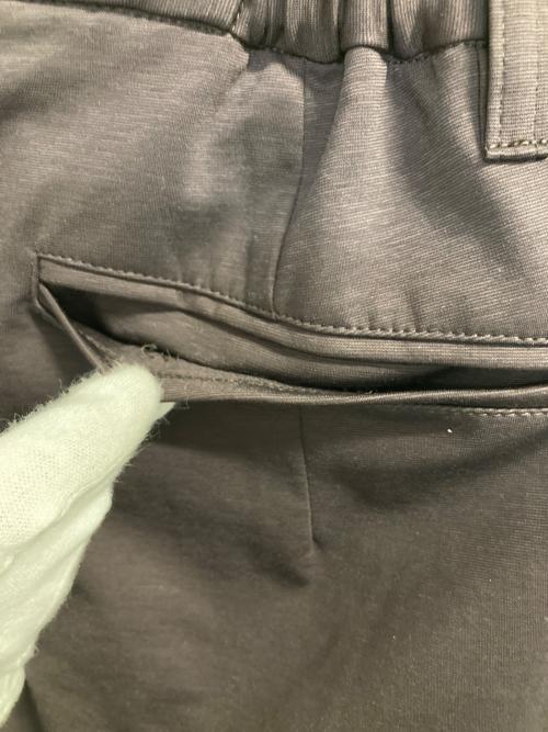 THE TOKYO（ザトーキョー）THE TOKYO (ザトーキョー) Matte Washable High Function Jersey Wide Tapered Pants ブラウン サイズ:44の古着・服飾アイテム
