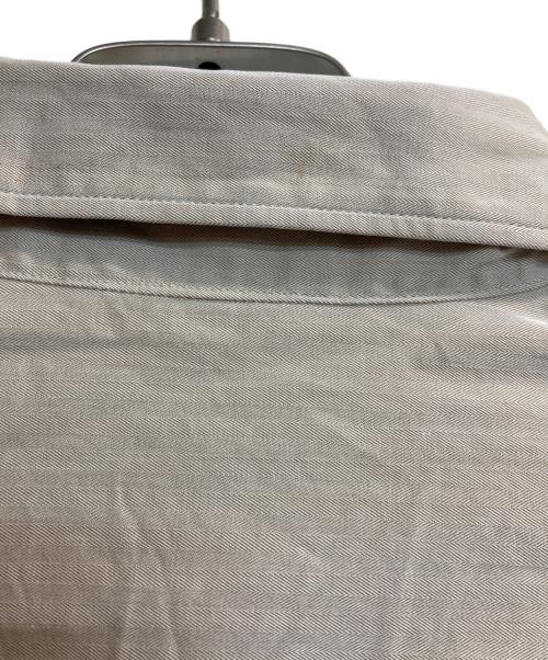 AURALEE（オーラリー）AURALEE (オーラリー) WASHED FINX HERRINGBONE HALF SLEEVED SHIRTS ベージュ サイズ:3の古着・服飾アイテム