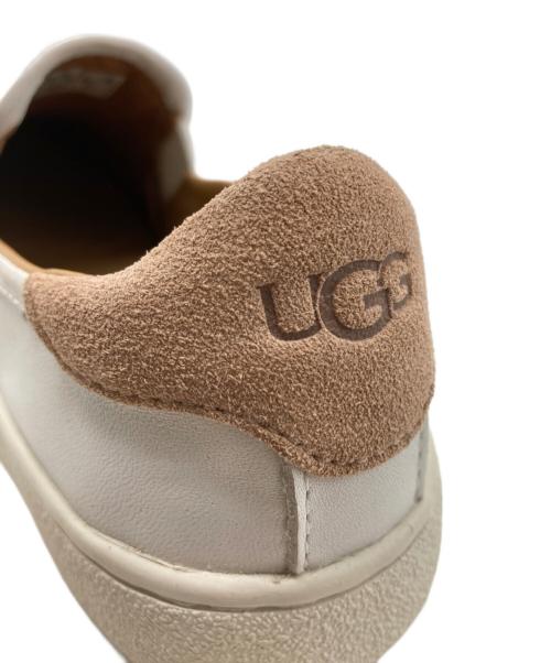 UGG（アグ）UGG (アグ) cas スリッポン ホワイト サイズ:22㎝の古着・服飾アイテム