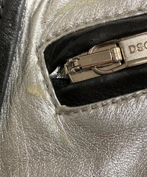 DSQUARED2（ディースクエアード）DSQUARED2 (ディースクエアード) ラムスキン・カウハイドコンビバイカラーバイカージャケット ブラック×シルバー サイズ:42の古着・服飾アイテム