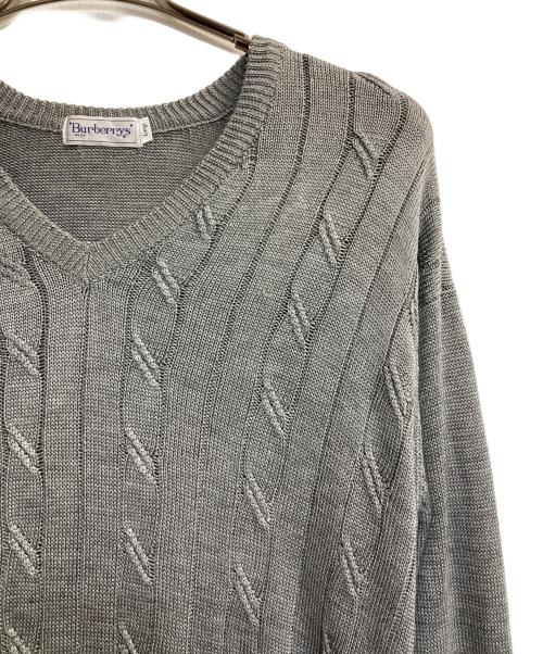 Burberry's（バーバリーズ）Burberry's (バーバリーズ) Vネックケーブルニット グレー サイズ:Ｌの古着・服飾アイテム