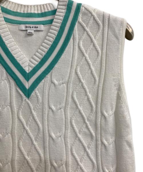 Sporty & Rich（スポーティーアンドリッチ）Sporty & Rich (スポーティーアンドリッチ) ケーブルニットベスト ホワイト サイズ:Ｓの古着・服飾アイテム