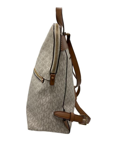 MICHAEL KORS（マイケルコース）MICHAEL KORS (マイケルコース) Rhea ミディアム スリム バックパック アイボリーの古着・服飾アイテム