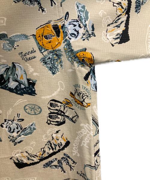 THE NORTH FACE（ザ ノース フェイス）THE NORTH FACE (ザ ノース フェイス) S/S Aloha Vent Shirt ベージュ サイズ:Ⅼの古着・服飾アイテム