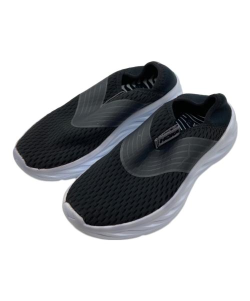 HOKAONEONE（ホカオネオネ）HOKAONEONE (ホカオネオネ) リバーシューズ ブラック×ホワイト サイズ:23cmの古着・服飾アイテム