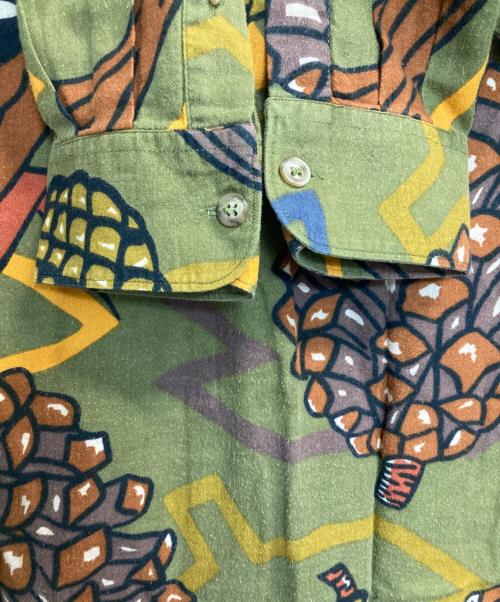 CASTELBAJAC（カステルバジャック）CASTELBAJAC (カステルバジャック) 古着シャツ カーキ サイズ:Ⅼの古着・服飾アイテム