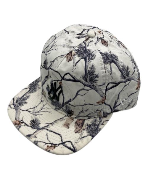 New Era（ニューエラ）New Era (ニューエラ) KITH (キス) The Golfer Pine Tree Camo Hat グレー×ホワイトの古着・服飾アイテム