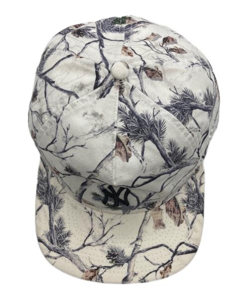New Era（ニューエラ）New Era (ニューエラ) KITH (キス) The Golfer Pine Tree Camo Hat グレー×ホワイトの古着・服飾アイテム