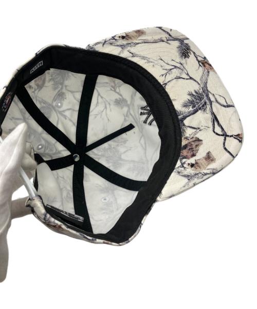 New Era（ニューエラ）New Era (ニューエラ) KITH (キス) The Golfer Pine Tree Camo Hat グレー×ホワイトの古着・服飾アイテム