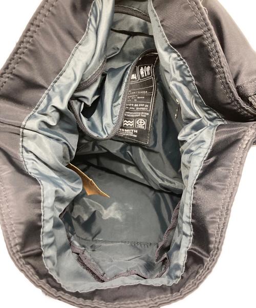 TOUGH JEANS（タフジーンズ）TOUGH JEANS (タフジーンズ) ショルダーバッグ ブラックの古着・服飾アイテム