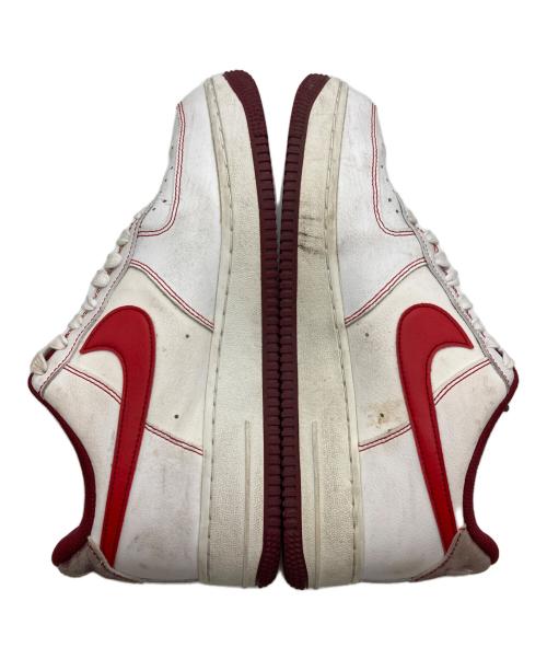 NIKE（ナイキ）NIKE (ナイキ) AIR FORCE 1 07/ローカットスニーカー レッド×ホワイト サイズ:US8の古着・服飾アイテム