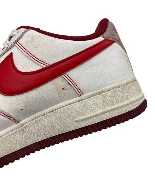 NIKE（ナイキ）NIKE (ナイキ) AIR FORCE 1 07/ローカットスニーカー レッド×ホワイト サイズ:US8の古着・服飾アイテム