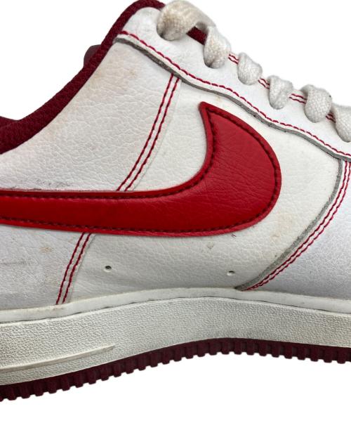 NIKE（ナイキ）NIKE (ナイキ) AIR FORCE 1 07/ローカットスニーカー レッド×ホワイト サイズ:US8の古着・服飾アイテム