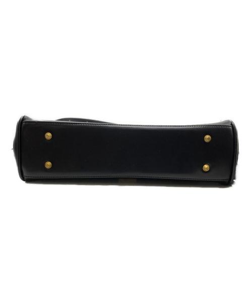 George Cinq（ジョージ サンク）GEORGE CINQ (ジョージ サンク) CYLINDER BAG ブラックの古着・服飾アイテム