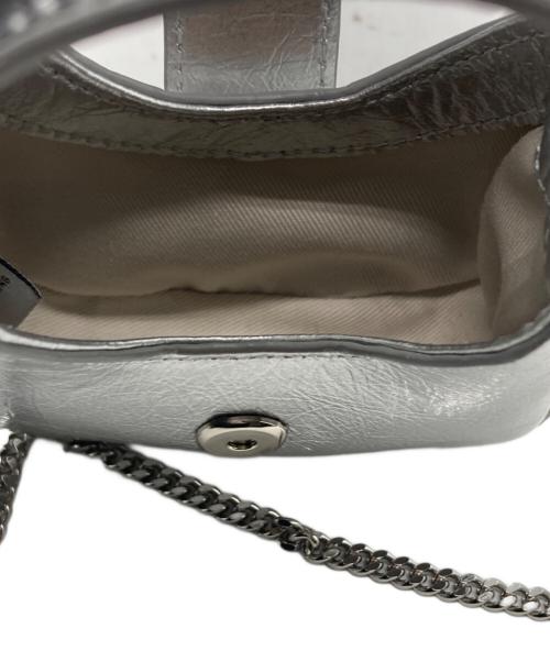 NUMBERING（ナンバーリング）NUMBERING (ナンバーリング) Ribbon Mini Hobo Bag シルバーの古着・服飾アイテム