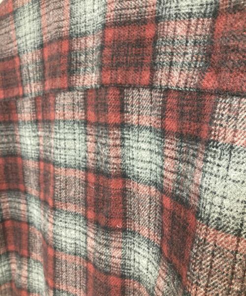 VAN HEUSEN（ヴァンヒューセン/バンヒューゼン）VAN HEUSEN (ヴァンヒューセン/バンヒューゼン) 90s check acrylic cpo shirt レッド サイズ:Ⅼの古着・服飾アイテム