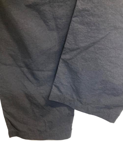 STILL BY HAND（スティルバイハンド）STILL BY HAND (スティルバイハンド) イージーテーパードパンツ ブラック サイズ:44の古着・服飾アイテム
