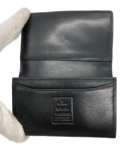 Maison MIHARA YASUHIRO（メゾン ミハラ ヤスヒロ）Maison MIHARA YASUHIRO (メゾン ミハラ ヤスヒロ) INVISIBLE Card Case ブラックの古着・服飾アイテム