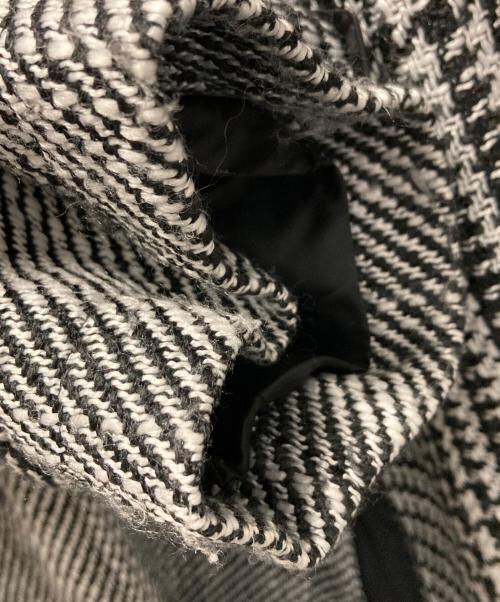 EMPORIO ARMANI（エンポリオ アルマーニ）EMPORIO ARMANI (エンポリオ アルマーニ) ランダム千鳥柄コート ブラック×ホワイト サイズ:52の古着・服飾アイテム