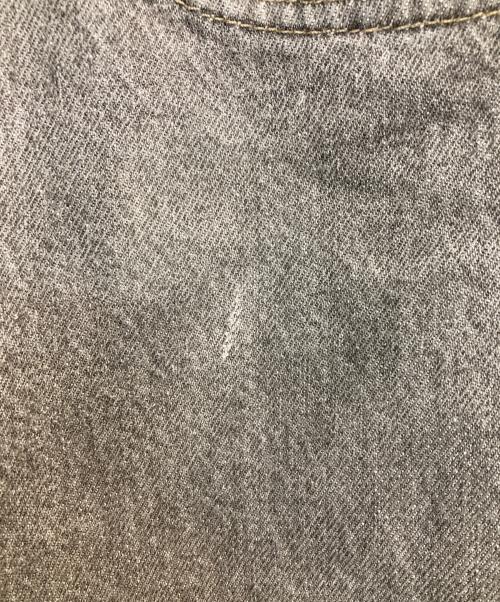 LEVI'S（リーバイス）LEVI'S (リーバイス) 先染めデニムパンツ グレー サイズ:W28×L30の古着・服飾アイテム