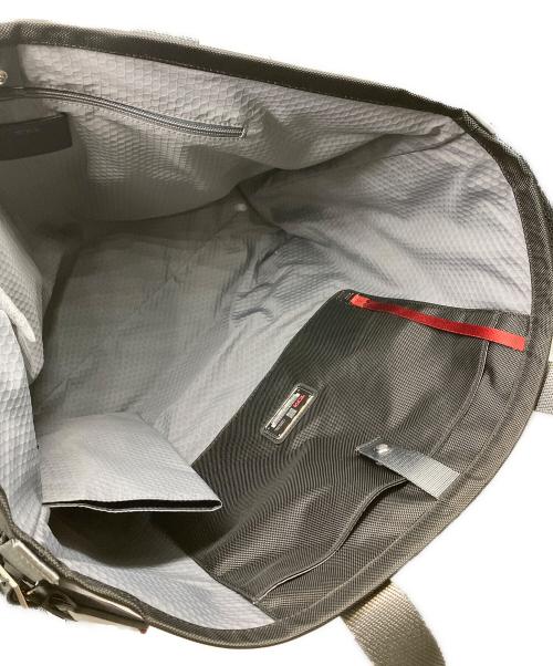 TUMI（トゥミ）TUMI (トゥミ) JALオリジナル エッセンシャル・ミディアム・イースト・ウエスト・トート ブラック 未使用品の古着・服飾アイテム