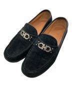 Salvatore Ferragamoサルヴァトーレ フェラガモ）の古着「スウェードガンチーニローファー」｜ブラック