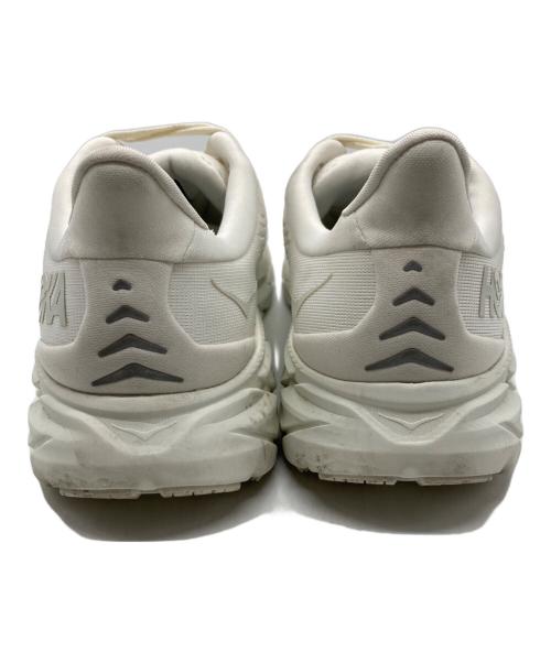 HOKAONEONE（ホカオネオネ）HOKAONEONE (ホカオネオネ) CLIFTON 8 スニーカー ホワイト サイズ:US7.5Dの古着・服飾アイテム