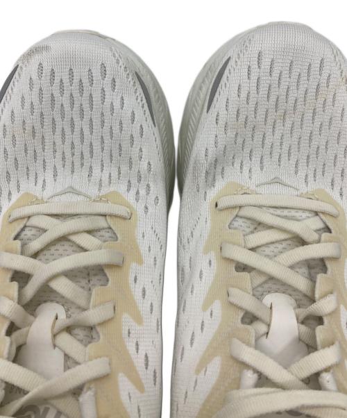 HOKAONEONE（ホカオネオネ）HOKAONEONE (ホカオネオネ) CLIFTON 8 スニーカー ホワイト サイズ:US7.5Dの古着・服飾アイテム