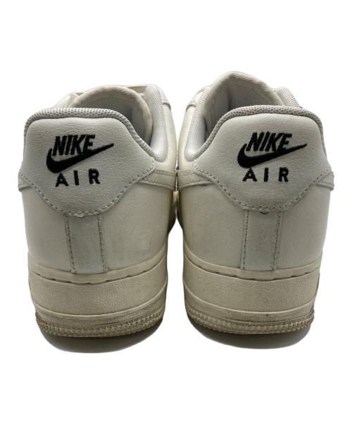NIKE（ナイキ）NIKE (ナイキ) AIR FORCE 1 ローカットスニーカー ホワイト サイズ:US7.5の古着・服飾アイテム