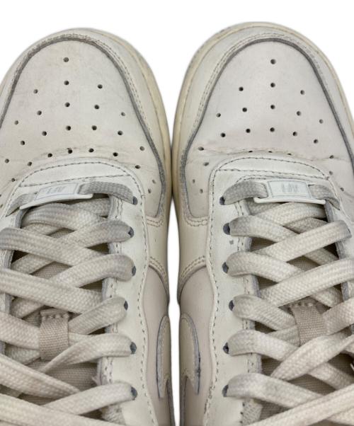 NIKE（ナイキ）NIKE (ナイキ) AIR FORCE 1 ローカットスニーカー ホワイト サイズ:US7.5の古着・服飾アイテム