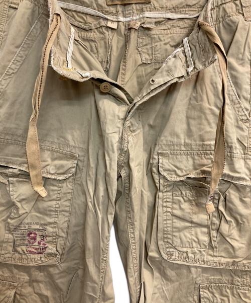 Abercrombie & Fitch（アバクロンビー アンド フィッチ）Abercrombie & Fitch (アバクロンビー アンド フィッチ) ミリタリーカーゴパンツ ベージュ サイズ:Sの古着・服飾アイテム