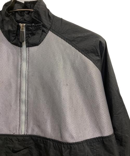 NIKE（ナイキ）NIKE (ナイキ) ビッグスォッシュナイロンプルオーバージャケット ブラック×ホワイト サイズ:Ｍの古着・服飾アイテム