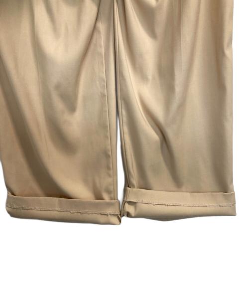 TODAYFUL（トゥデイフル）TODAYFUL (トゥデイフル) Tuck Twill Trousers ベージュ サイズ:36の古着・服飾アイテム