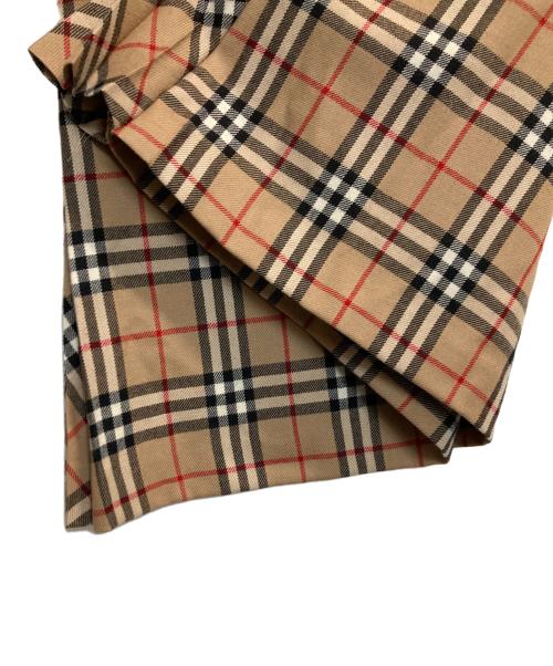 Burberry's（バーバリーズ）Burberry's (バーバリーズ) ノヴァチェックフレアミニスカート ベージュ サイズ:38の古着・服飾アイテム