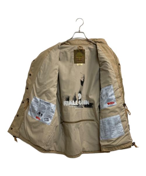 FJALLRAVEN（フェールラーベン）FJALLRAVEN (フェールラーベン) G-1000 HUNTING JACKET ベージュ サイズ:Ｍの古着・服飾アイテム
