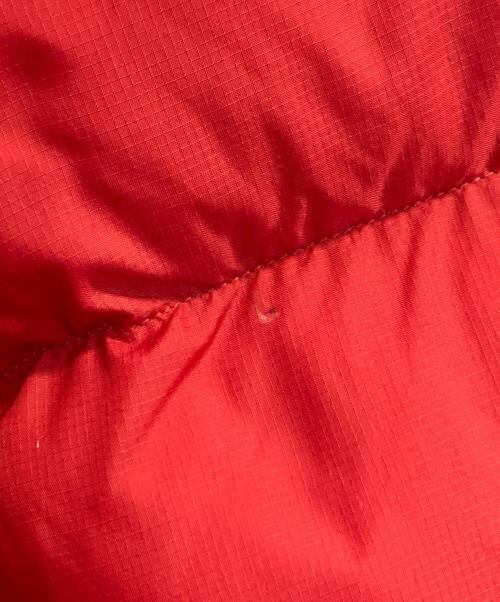 THE NORTH FACE（ザ ノース フェイス）THE NORTH FACE (ザ ノース フェイス) ダウンジャケット ブラック×レッド サイズ:Ｍの古着・服飾アイテム